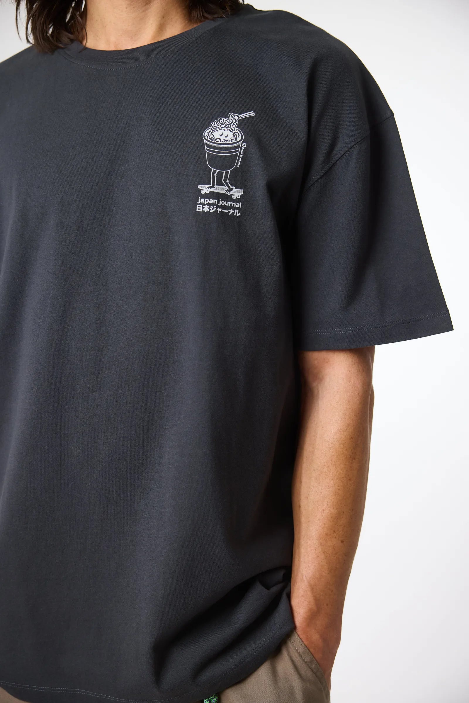 ANTHRACITE RAMEN TEE
