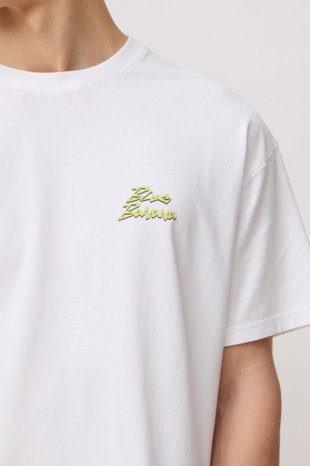 WHITE MOVEMENT TEE