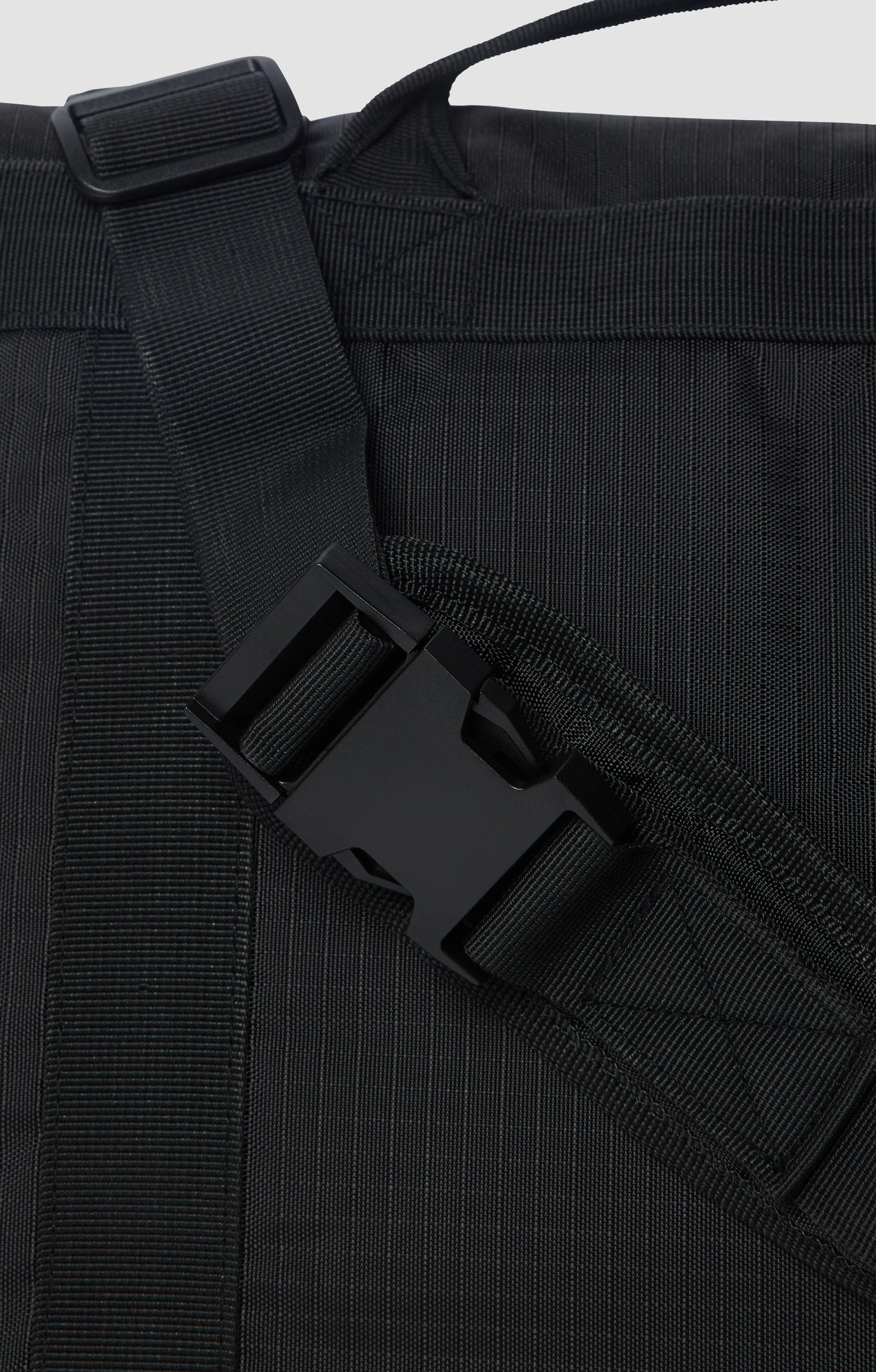 BLACK CRD MESSENGER BAG