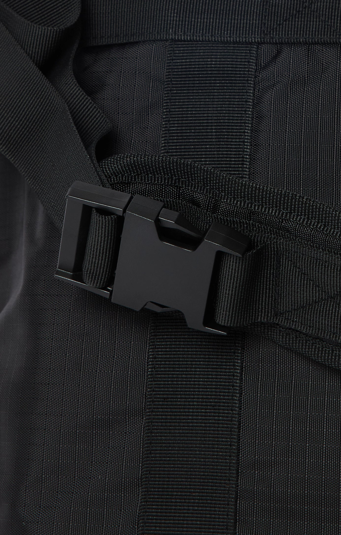 BLACK CRD MESSENGER BAG