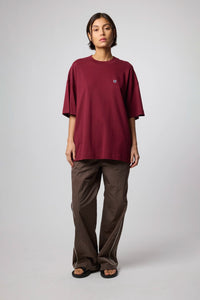 BURGUNDY PATCH TEE