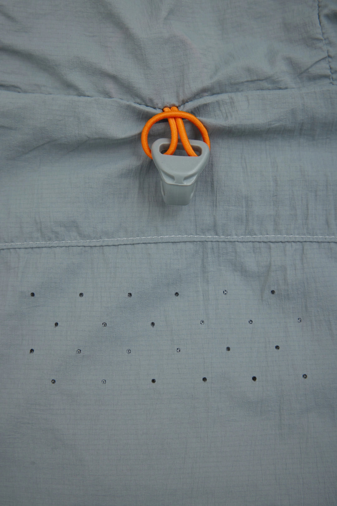 DARK GREY TRAIN WINDBREAKER