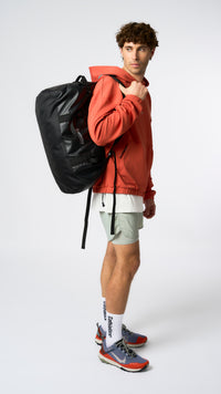 DEEP BLACK TRAINING DUFFLE BAG