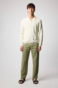 PANTALÓN STRAIGHT PATCHED IGUANA GREEN