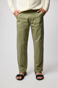 IGUANA GREEN PATCHED STRAIGHT PANT