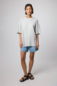 LIGHT GREY MELANGE HEART POCKET TEE