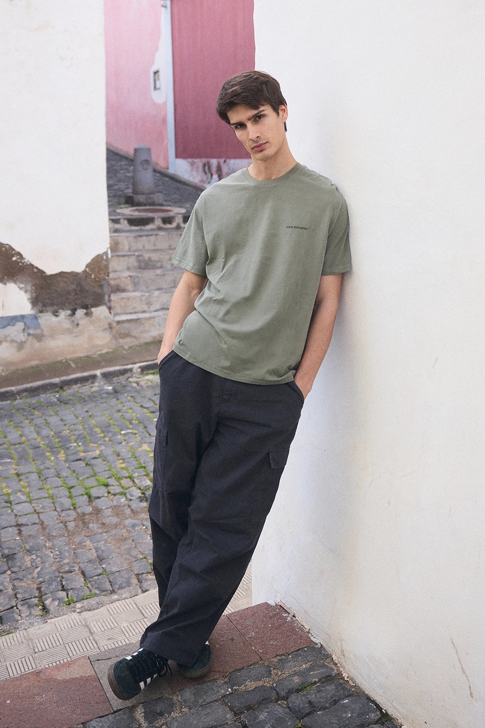 OLIVE GREEN MESS TEE