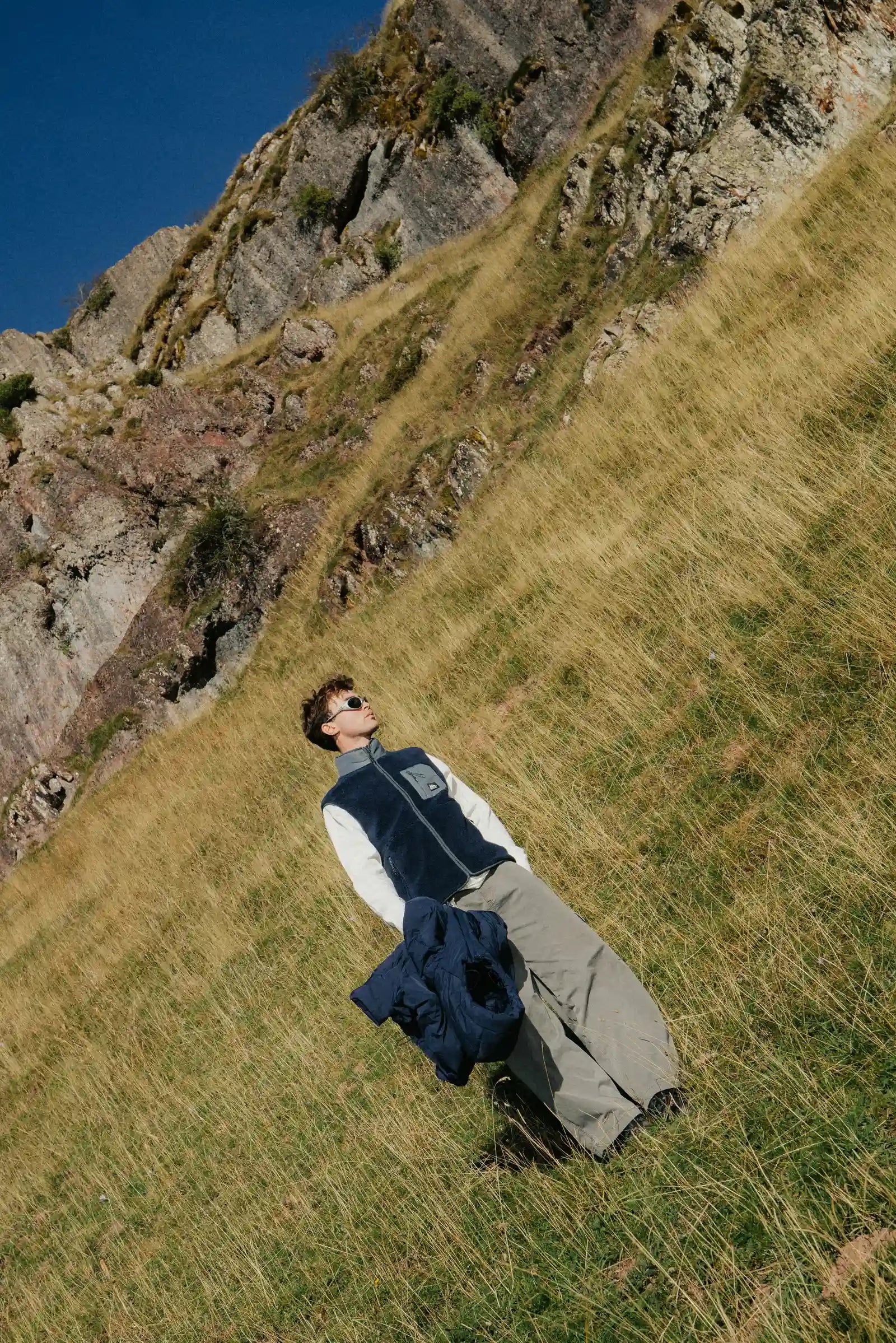 NAVY ROPE FLEECE VEST