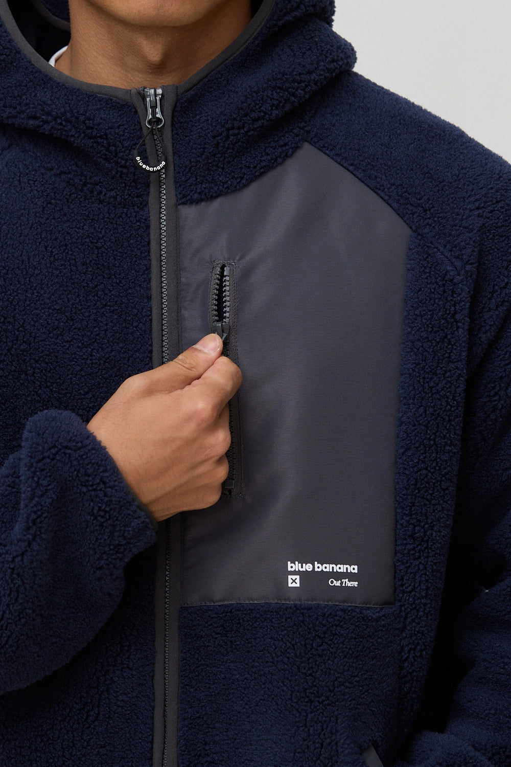 NAVY CAVE POLAR HOODIE