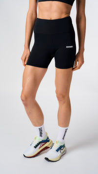 DEEP BLACK ACTIVE WOMAN SHORT LEGGINGS