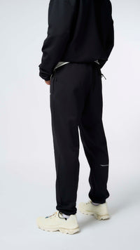 DEEP BLACK TECH PANTS