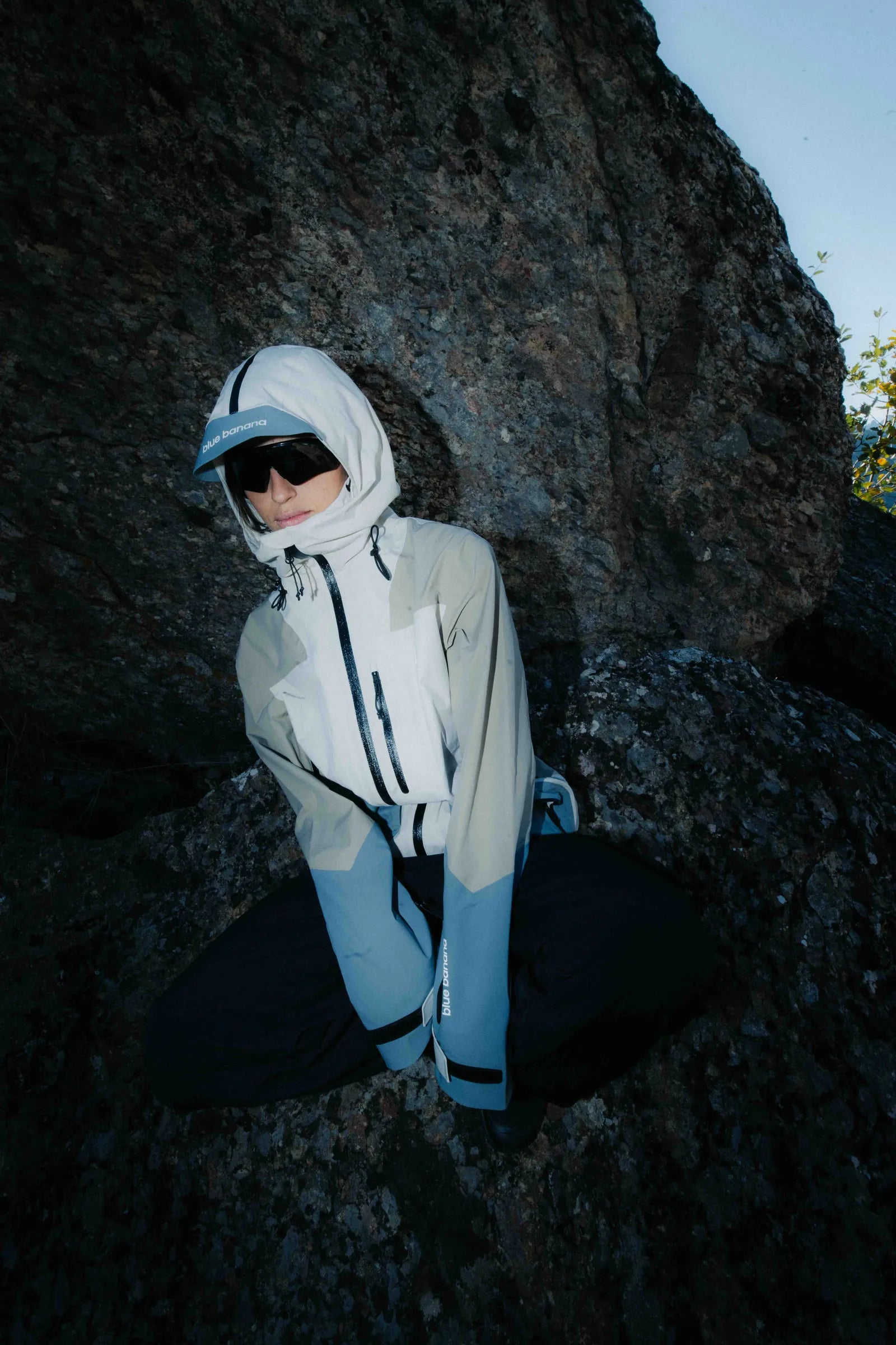 OFF-WHITE PULSE JACKET