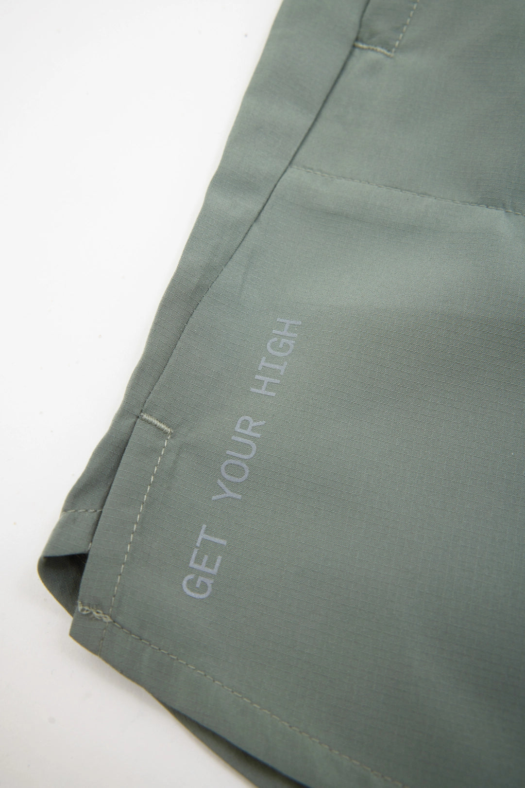 OLIVE GREEN TRAIN SHORTS