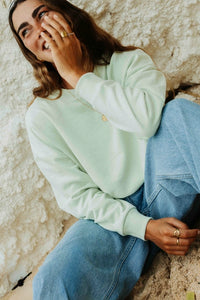 PISTACHIO NATURE WOMAN CREW