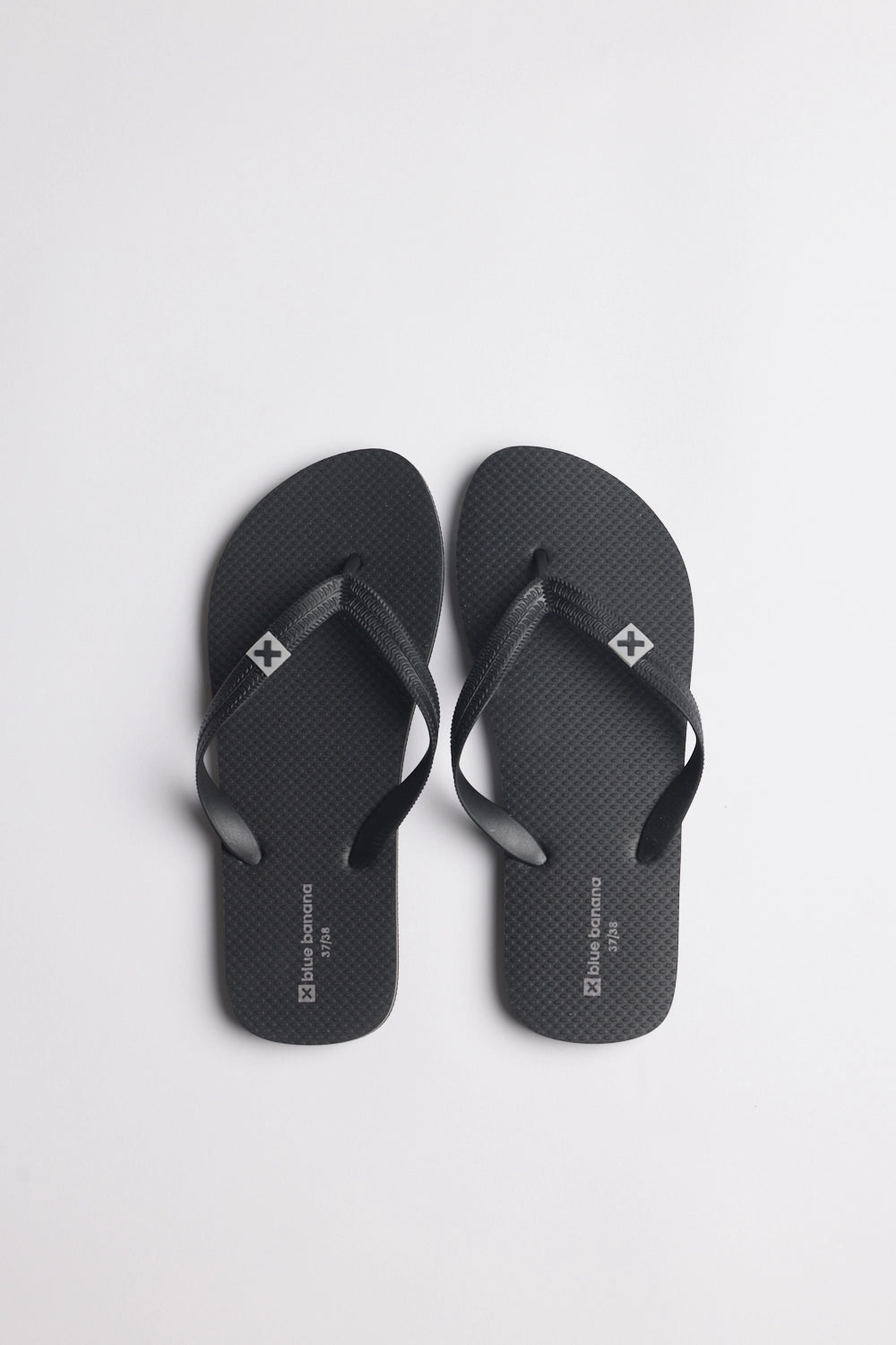 BLACK RILEY FLIP FLOPS