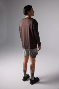 SOLID BROWN TRAIN LS TEE