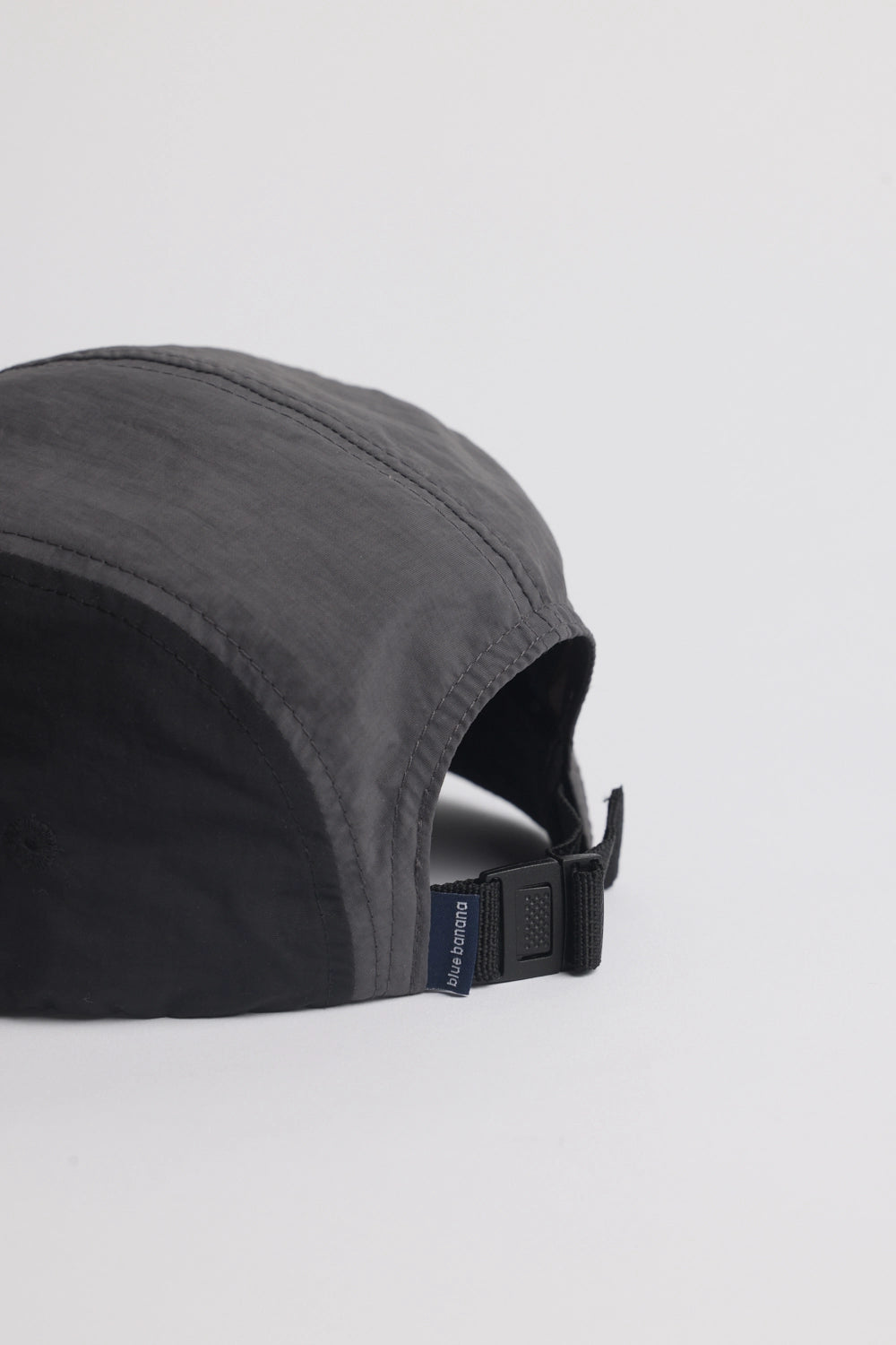 ANTHRACITE UNIVERSAL CAP