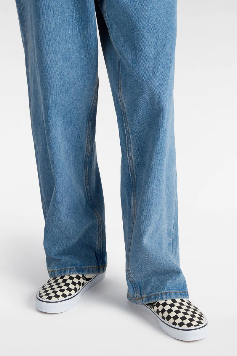 BLACK CLASSIC SLIP-ON VANS SNEAKERS